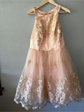 Chi Chi London Blush Pink and Gold Lace Tulle Prom Dress Junior Plus size 18